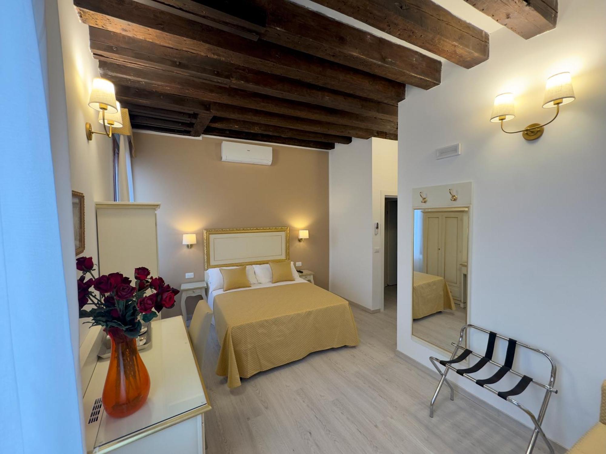 Residenza Briati Hotel Venice Ngoại thất bức ảnh